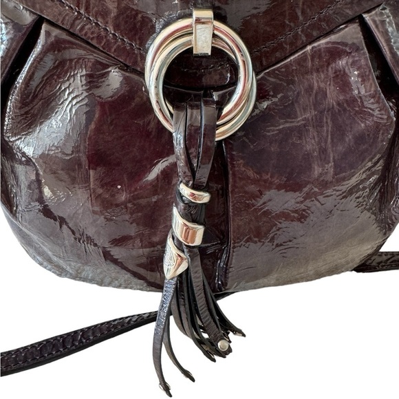 Francesco Biasia black patent leather crossbody bag with silver charm on front - Picture 5 of 9